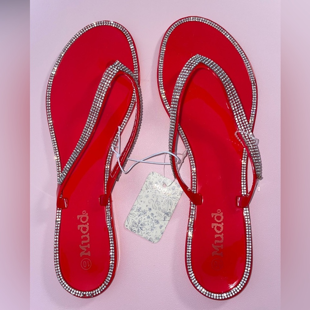 NWT Mudd Red & Sparkly rhinestones Sandals SIZE 8.5